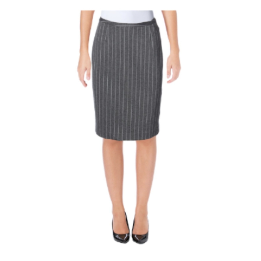 Tommy Hilfiger Gray Plaid Pencil Skirt Nearly New Condition